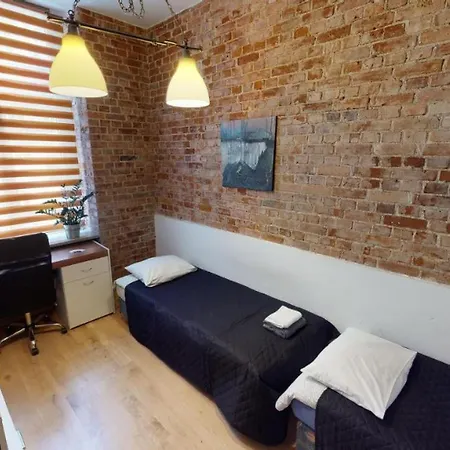 Apartment Studia Na Komuny Blisko Do Rynku