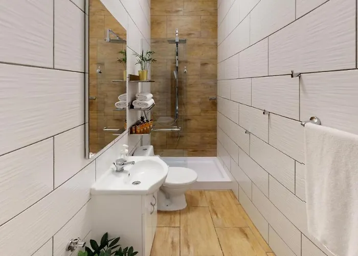 Studia Na Komuny Blisko Do Rynku * Wroclaw